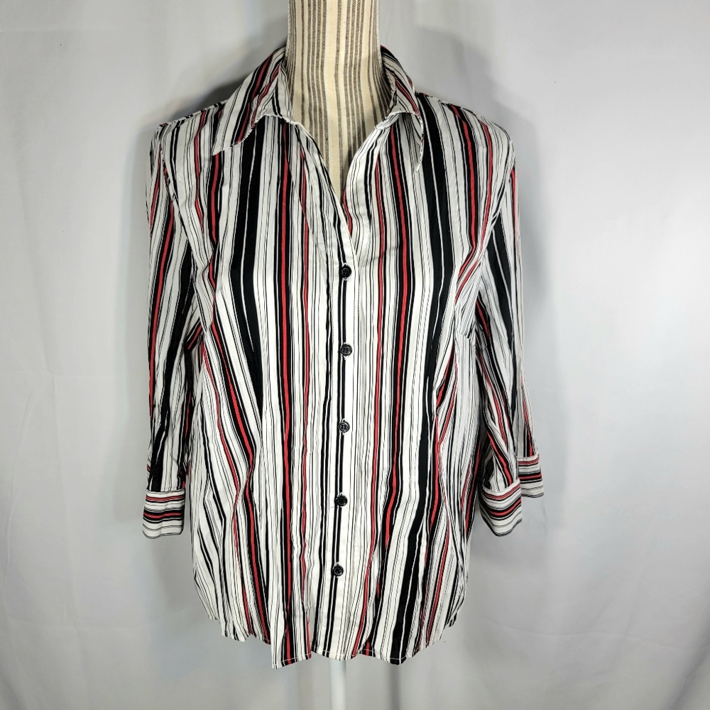 Apparenza Stretch White/Red/Black Striped 3/4 Sleeve Button Top Size Medium